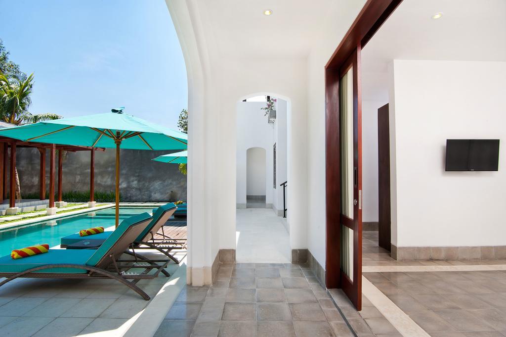 Villa Amalia Легиан Экстерьер фото